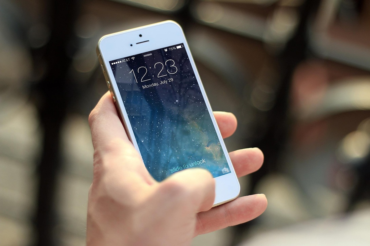 蘋果手機(jī)最新系統(tǒng)版iOS 11深度解析與體驗(yàn)
